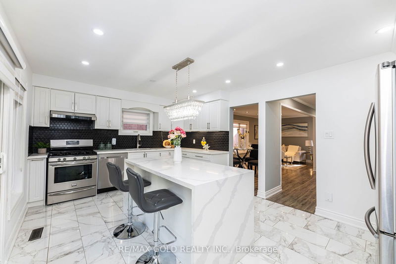 120 Richvale Dr S Brampton, L6Z 4G4 | Image 16