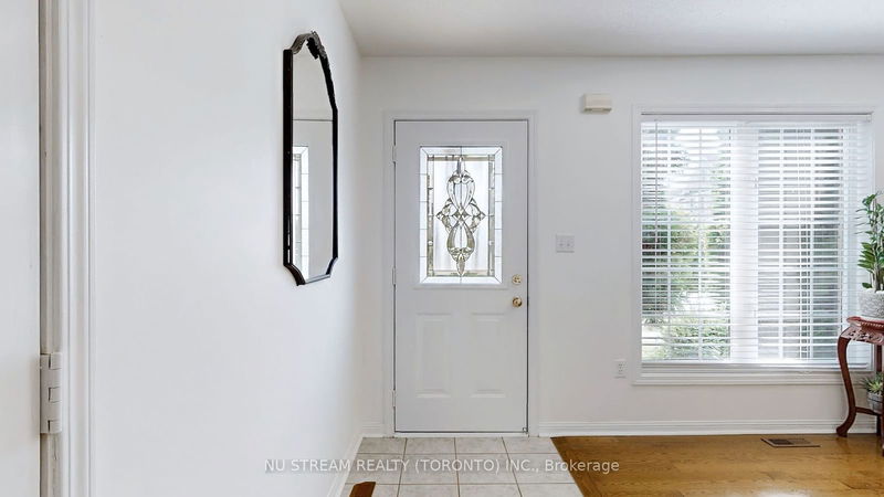 712 Irving Terr  Milton, L9T 6H3 | Image 3