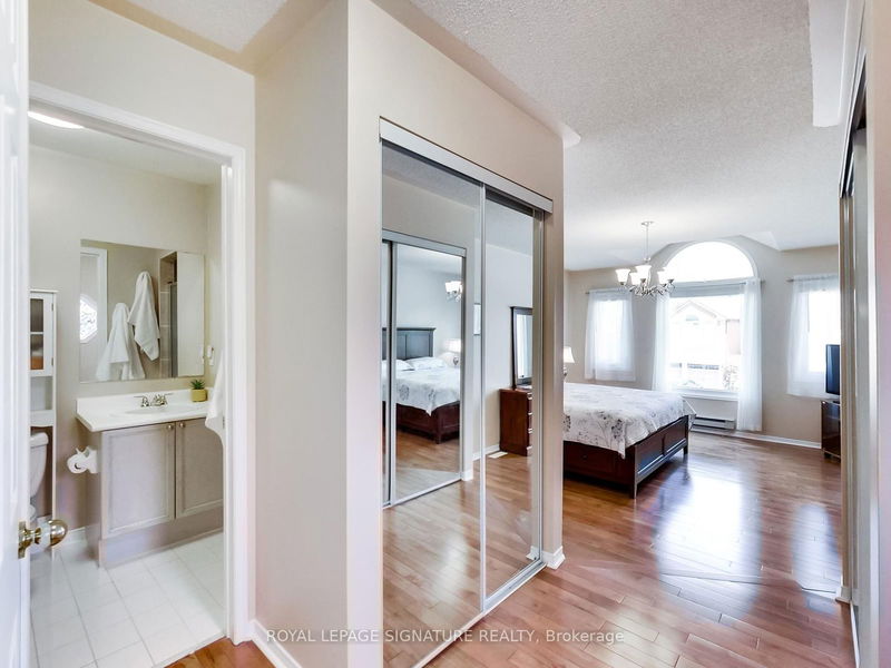 5786 Mersey St  Mississauga, L5V 1V8 | Image 17