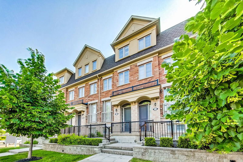 1022A Islington Ave  Toronto, M8Z 0E5 | Image 1