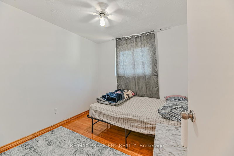 14 Milkwood Ave  Toronto, M9V 1M1 | Image 21