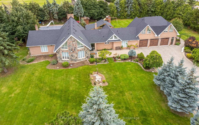 4 Fenton Way