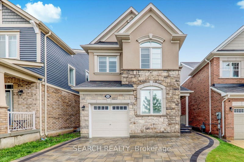 home for lease on 1227 Farmstead Drive