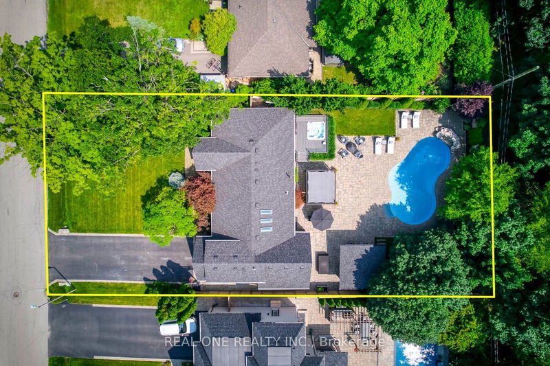 1386 Willowdown Rd  Oakville, L6L 1X3 | Image 38