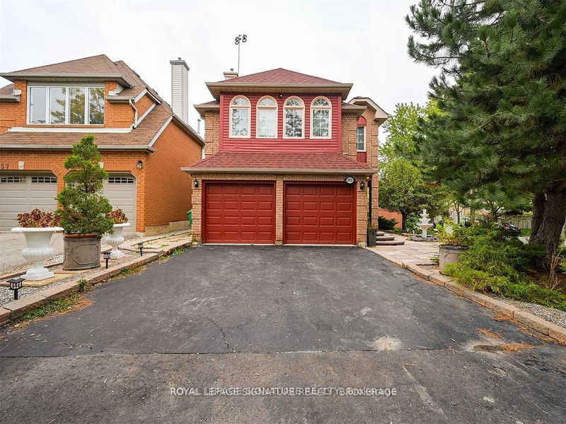 home for lease on Lower-5955 Leeside Crescent