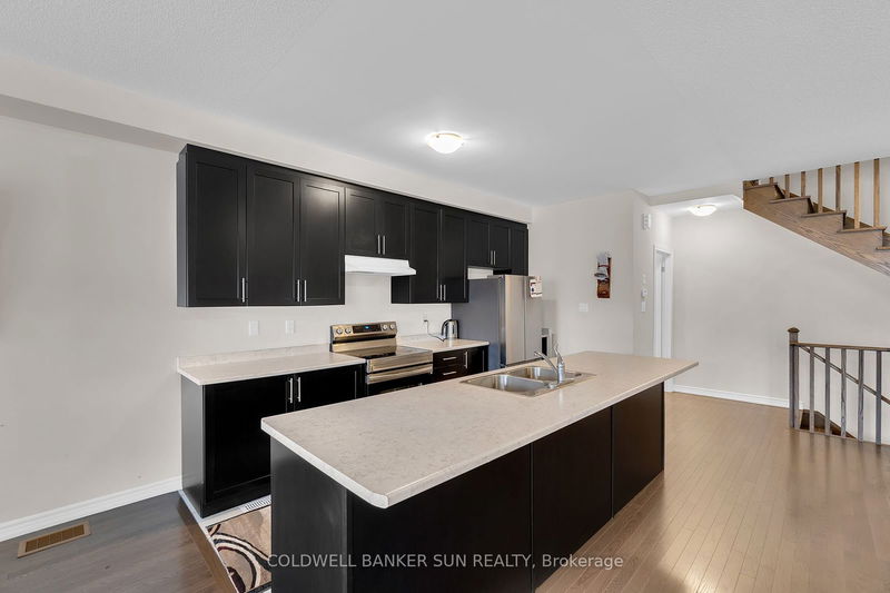 42 Donald Ficht Cres  Brampton, L7A 5H8 | Image 12