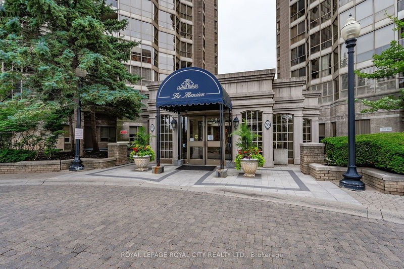  406 - 55 Kingsbridge Garden Circ  Mississauga, L5R 1Y1 | Image 4