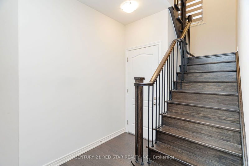 15 Matterhorn Rd  Brampton, L7A 5A3 | Image 12