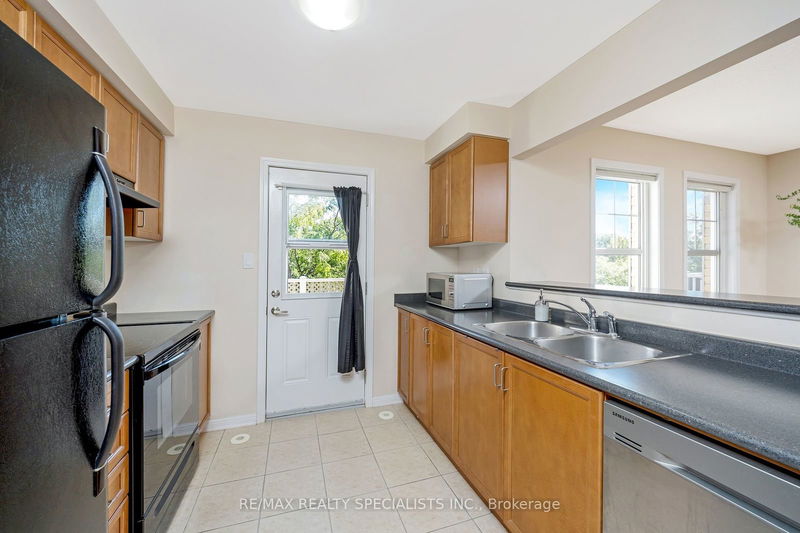 267 Prosser Circ  Milton, L9T 0R1 | Image 10