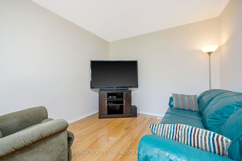 267 Prosser Circ  Milton, L9T 0R1 | Image 19