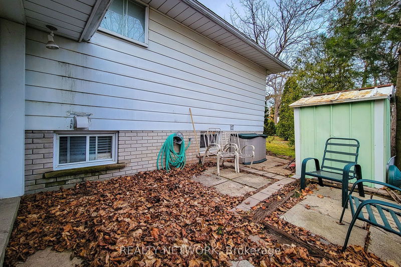 2145 Sandringham Dr  Burlington, L7P 1T8 | Image 5