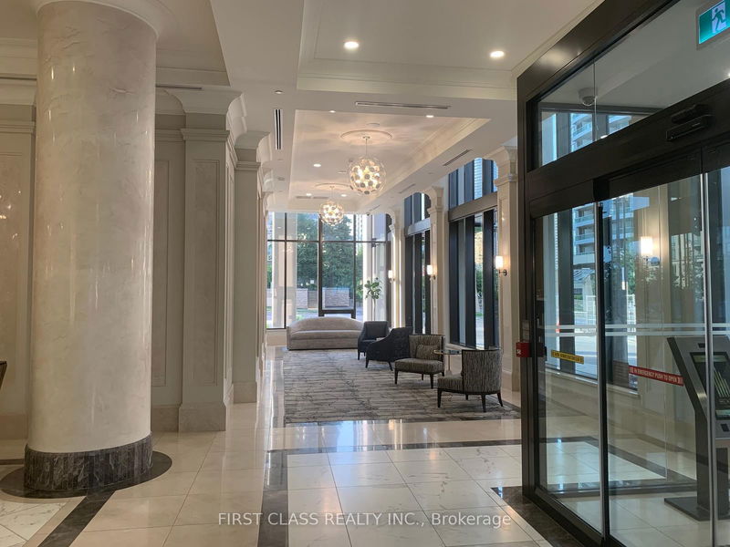 home for lease on 1305-30 Elm Drive W