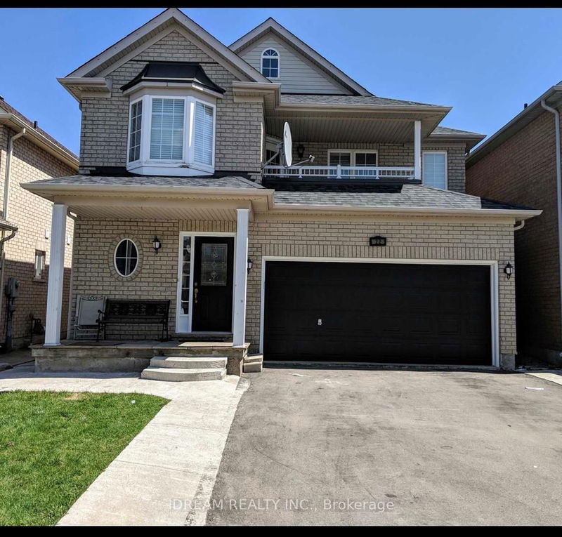 home for lease on Upper-22 Pauline Crescent