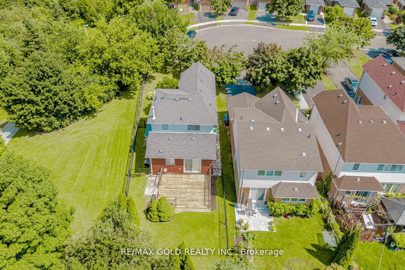 15 Sunshade Pl  Brampton, L6Z 2B7 | Image 36