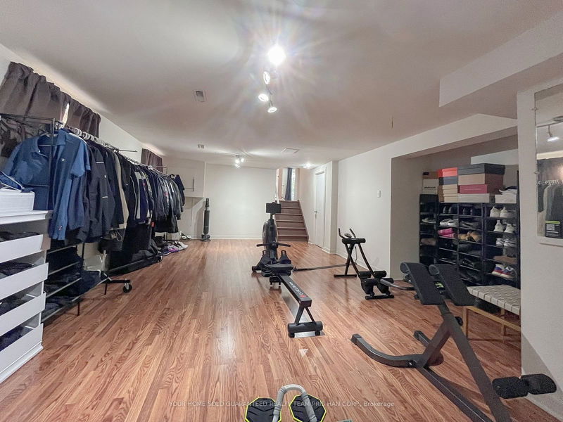 268 Mineola Rd E Mississauga, L5G 2G3 | Image 29