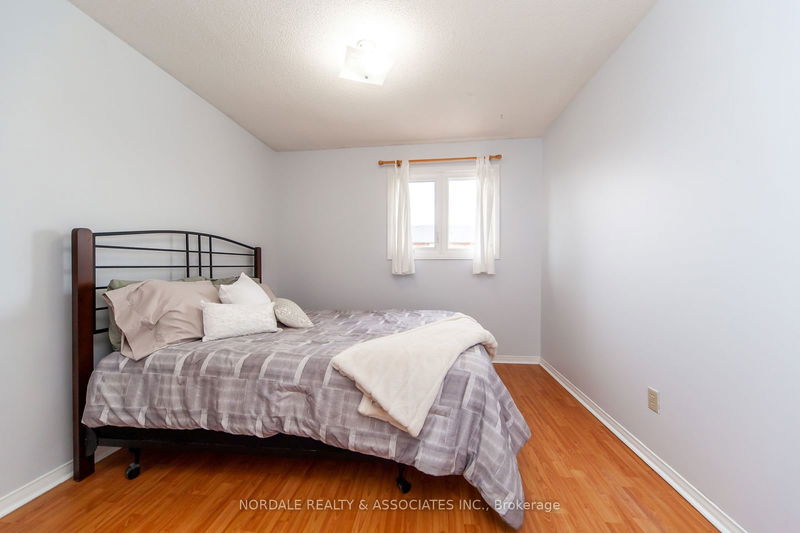 4485 Weymouth Commons Cres  Mississauga, L5R 1P5 | Image 24