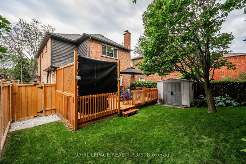 2145 Bosack Crt  Mississauga, L5K 2M1 | Image 35