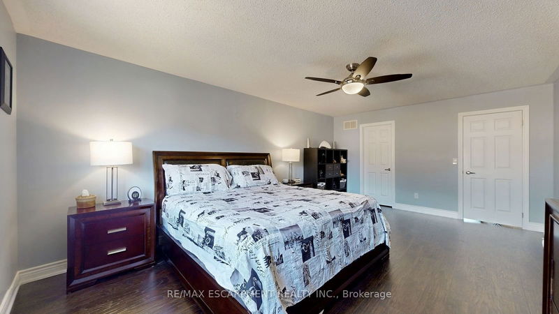 3 Dillon Dr  Brampton, L6X 3B6 | Image 14