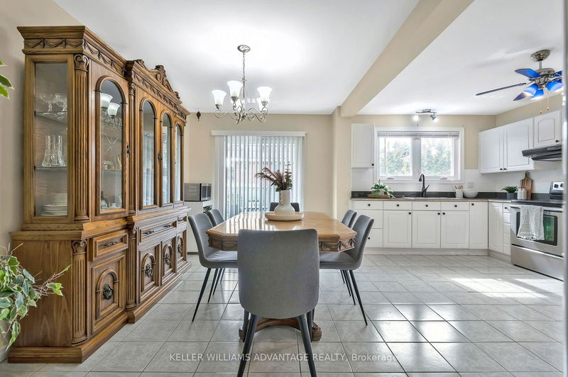 1710 Blackbird Dr  Mississauga, L4X 1M8 | Image 10