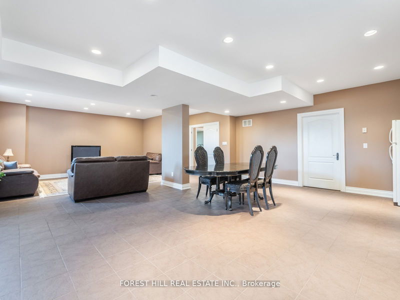 18 Highland Hill   Toronto, M6A 2P8 | Image 22