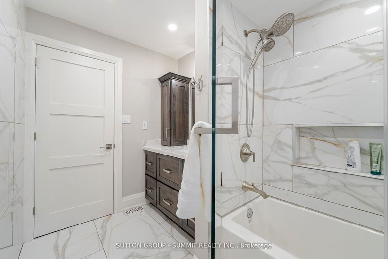 1065 Halliday Ave  Mississauga, L5E 1P8 | Image 28