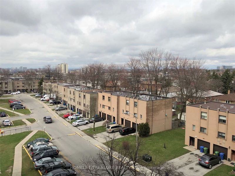  609 - 200 Lotherton Ptwy  Toronto, M6B 2G9 | Image 3