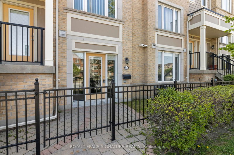  65 - 60 Fairwood Circ  Brampton, L6R 0Y6 | Image 2