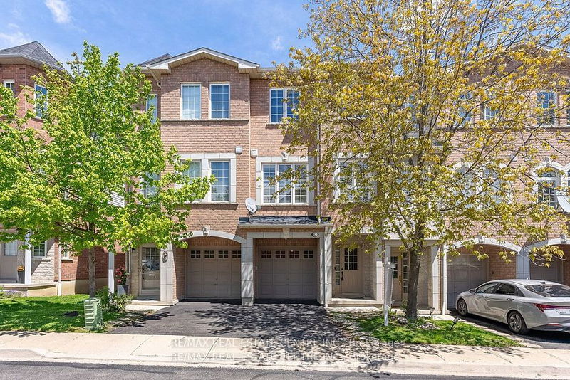  13 - 3071 Treadwells Dr  Mississauga, L4X 0A1 | Image 1