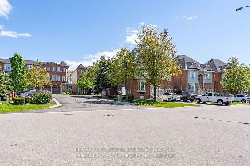  13 - 3071 Treadwells Dr  Mississauga, L4X 0A1 | Image 2