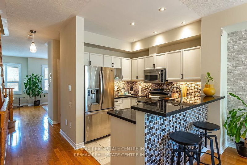  13 - 3071 Treadwells Dr  Mississauga, L4X 0A1 | Image 24