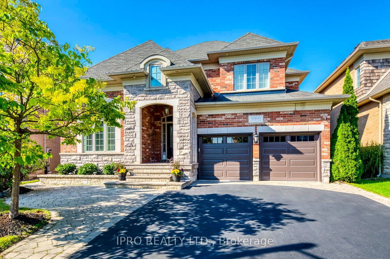 home for sale on 2360 Lyndhurst Drive