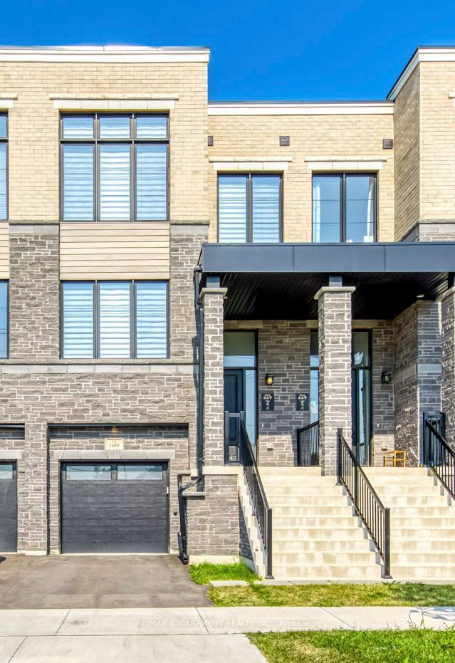 1488 Yellow Rose Circ  Oakville, L6M 5L3 | Image 1