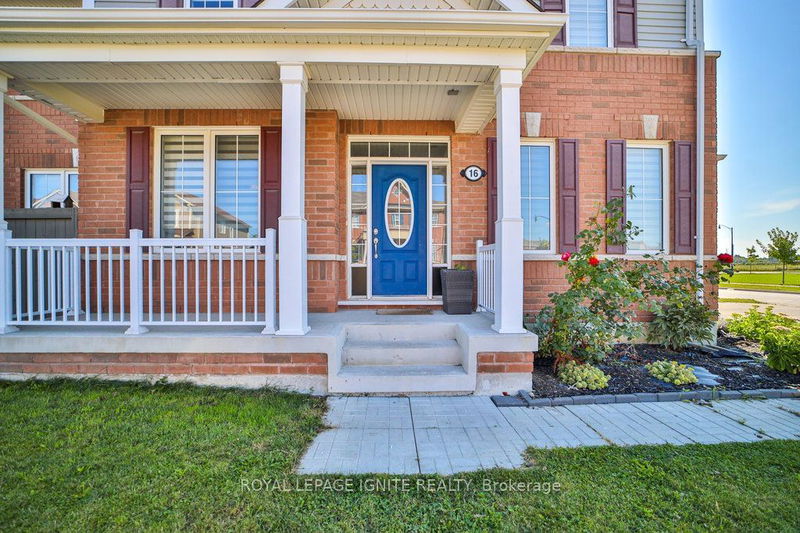 16 Facet St  Brampton, L7A 4T1 | Image 2