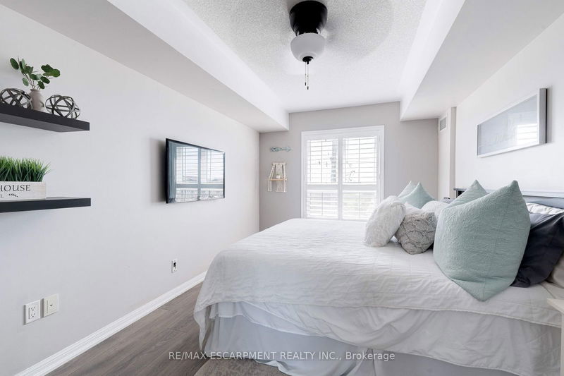  406 - 1045 Nadalin Hts  Milton, L9T 8R5 | Image 3