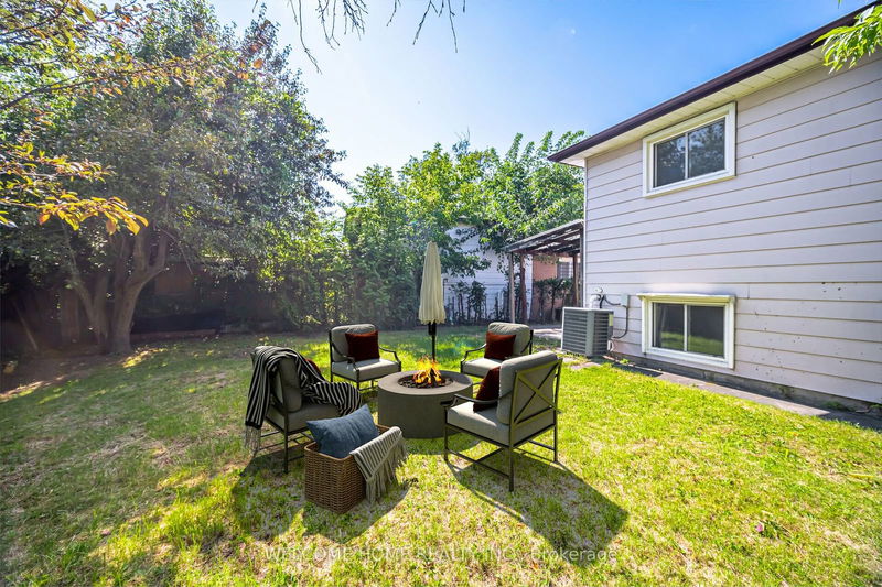 3361 Monica Dr  Mississauga, L4T 3E6 | Image 19