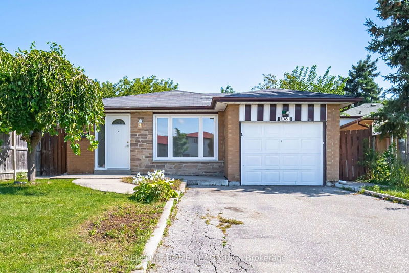 3361 Monica Dr  Mississauga, L4T 3E6 | Image 2