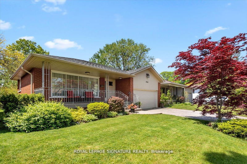 2046 Family Cres  Mississauga, L4X 1G6 | Image 1