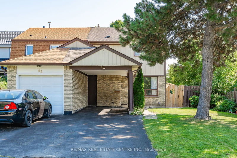 home for sale on 54 Maraboo Court