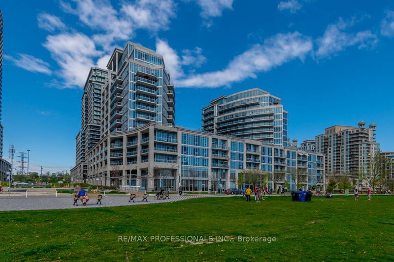  432 - 58 Marine Parade Dr  Toronto, M8V 4G1 | Image 1