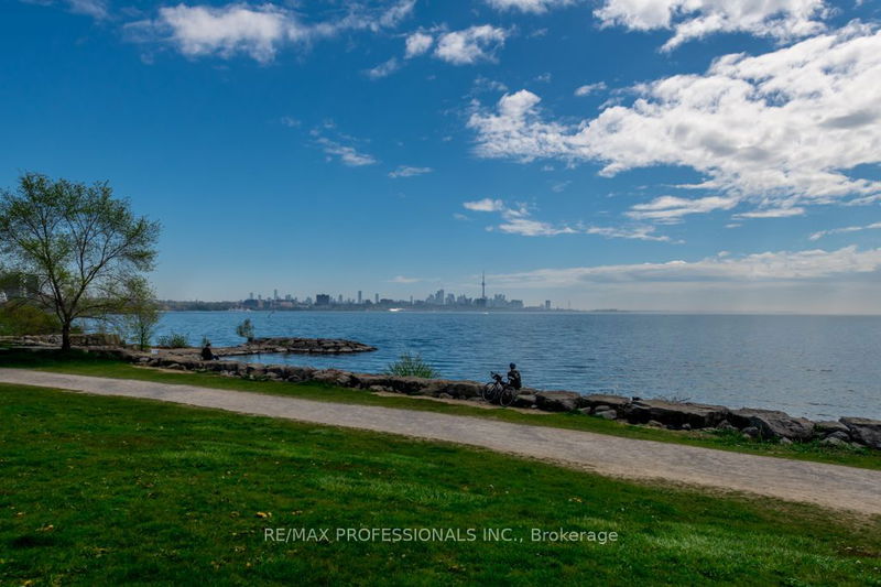  432 - 58 Marine Parade Dr  Toronto, M8V 4G1 | Image 27