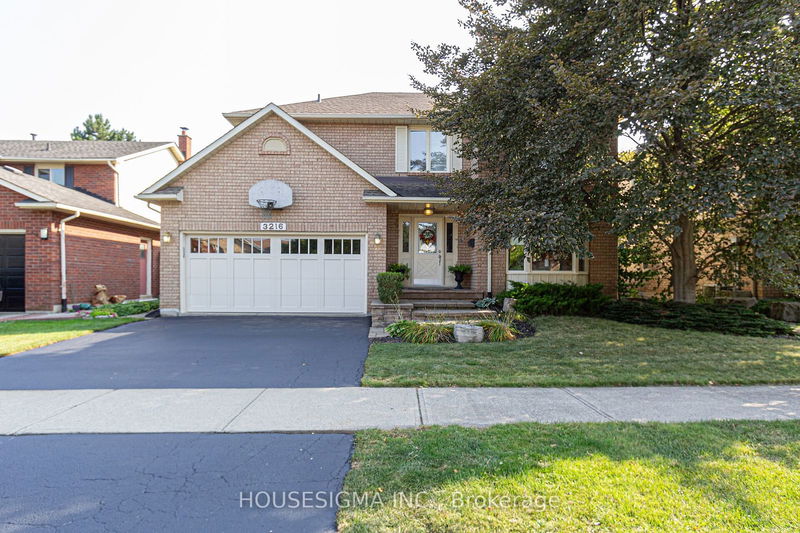 home for sale on 3216 Berkshire Lane