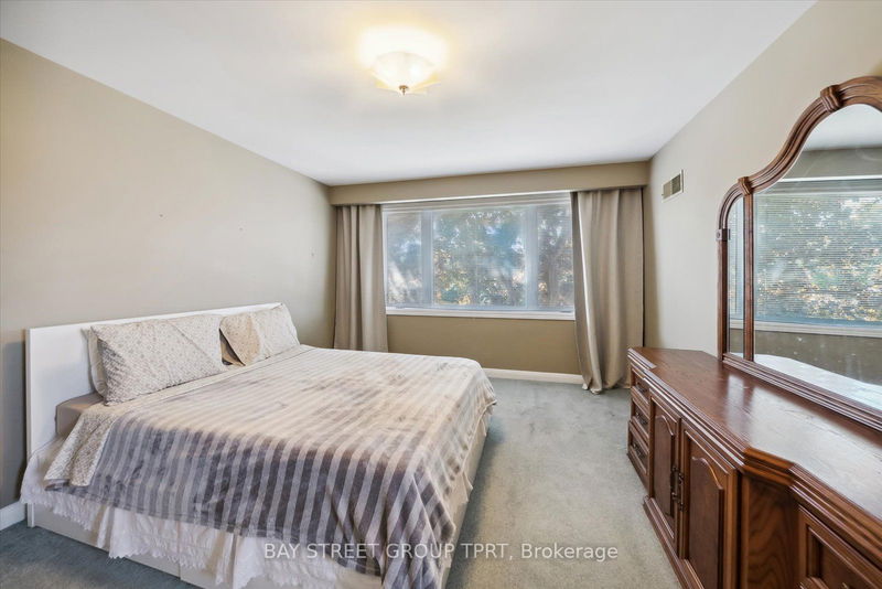 129 Brookhaven Dr  Toronto, M6M 4P1 | Image 19