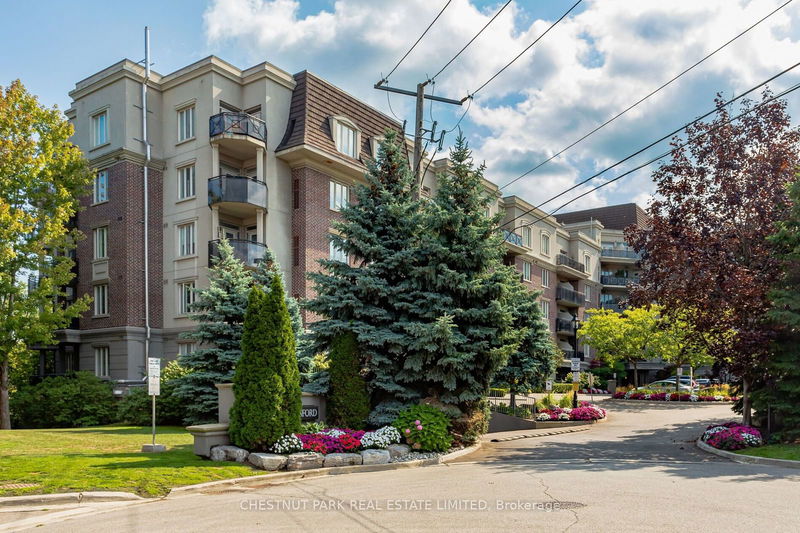  212 - 245 Dalesford Rd  Toronto, M8Y 4H7 | Image 1