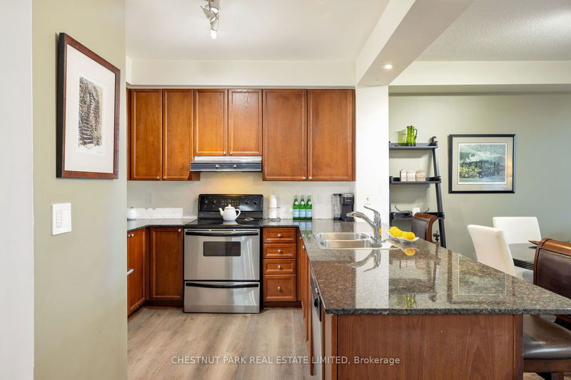  212 - 245 Dalesford Rd  Toronto, M8Y 4H7 | Image 11