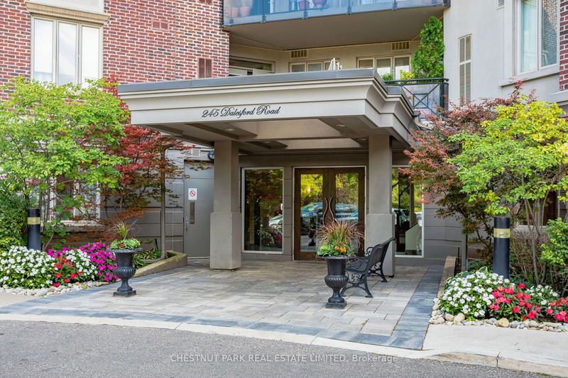  212 - 245 Dalesford Rd  Toronto, M8Y 4H7 | Image 2