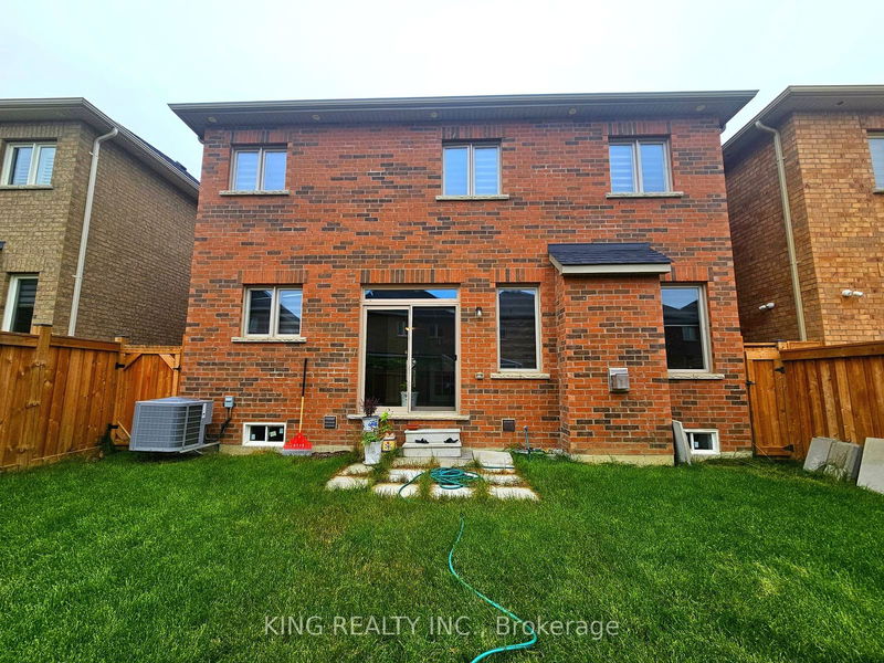 110 FOLGATE Cres  Brampton, L6R 4A7 | Image 16