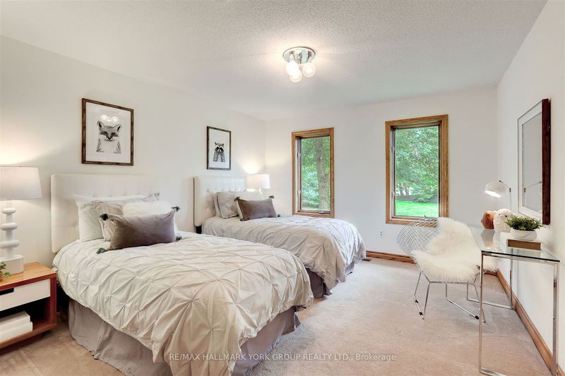 22 Rosegarden Dr  Brampton, L6P 0E6 | Image 24