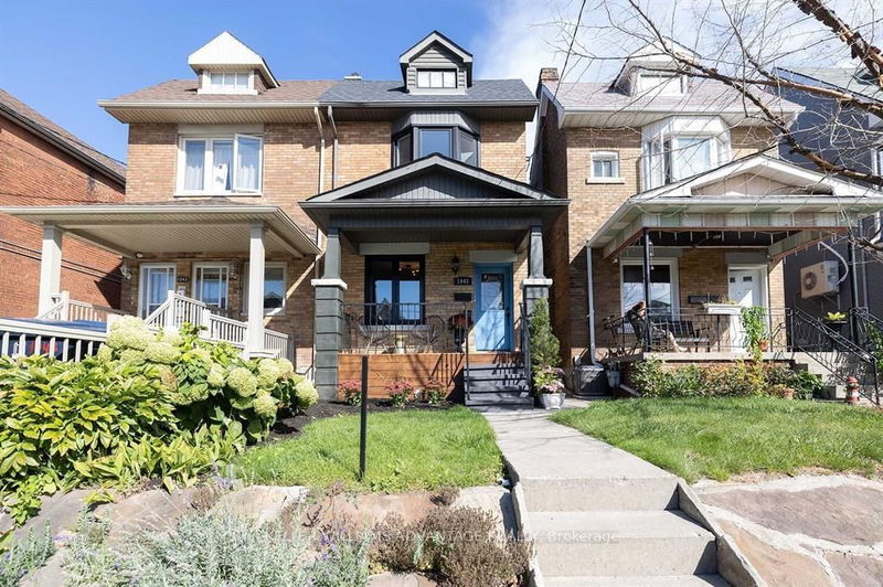 home for lease on Lower-1041 St Clarens Avenue