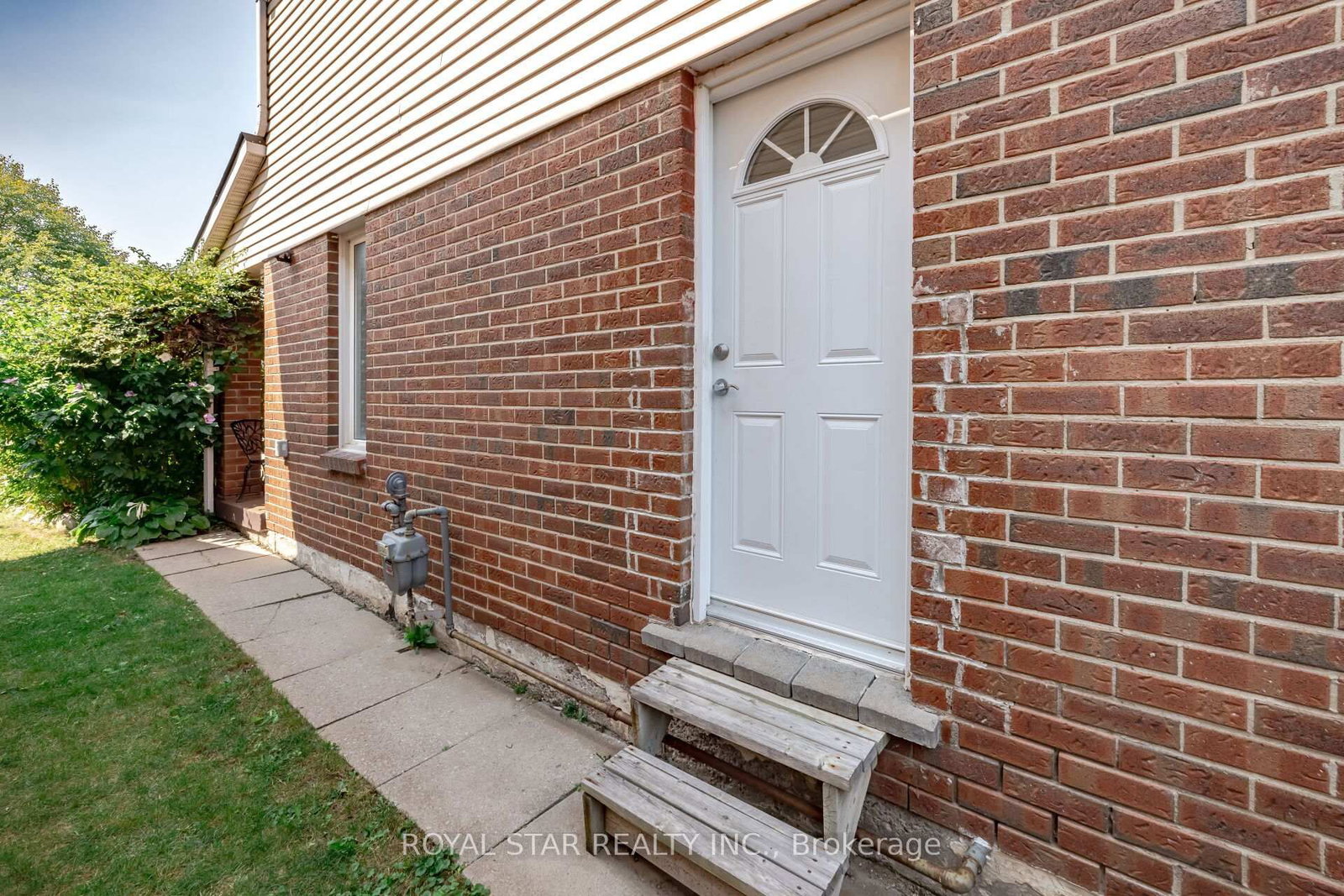 Listing Image 33