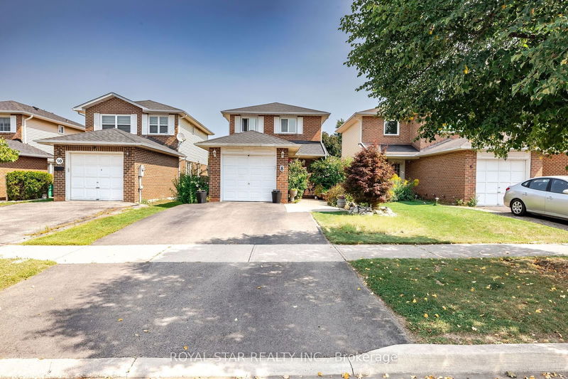 8 Sunshade Pl  Brampton, L6Z 2B8 | Image 5